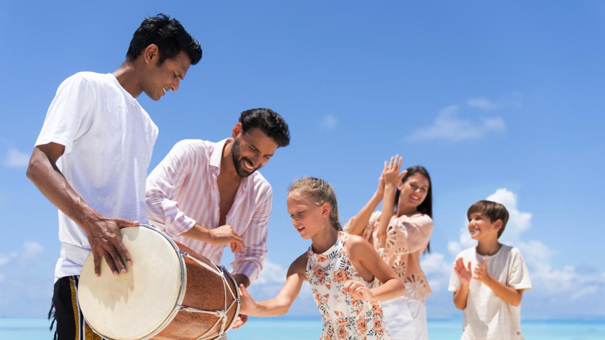 The Ritz-Carlton Maldives, Fari Islands Otel Gaafaru Dış mekan fotoğraf